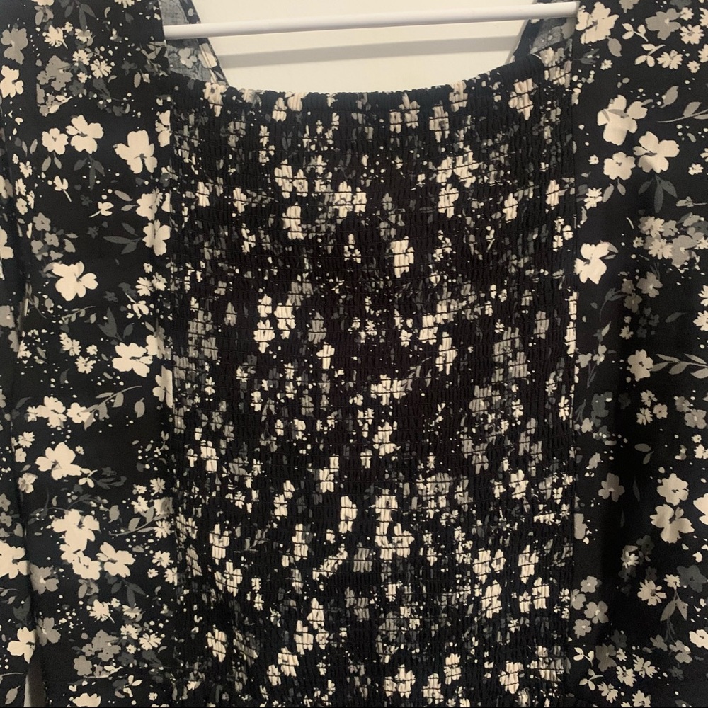 Old Navy Dress - Picture 2 of 4